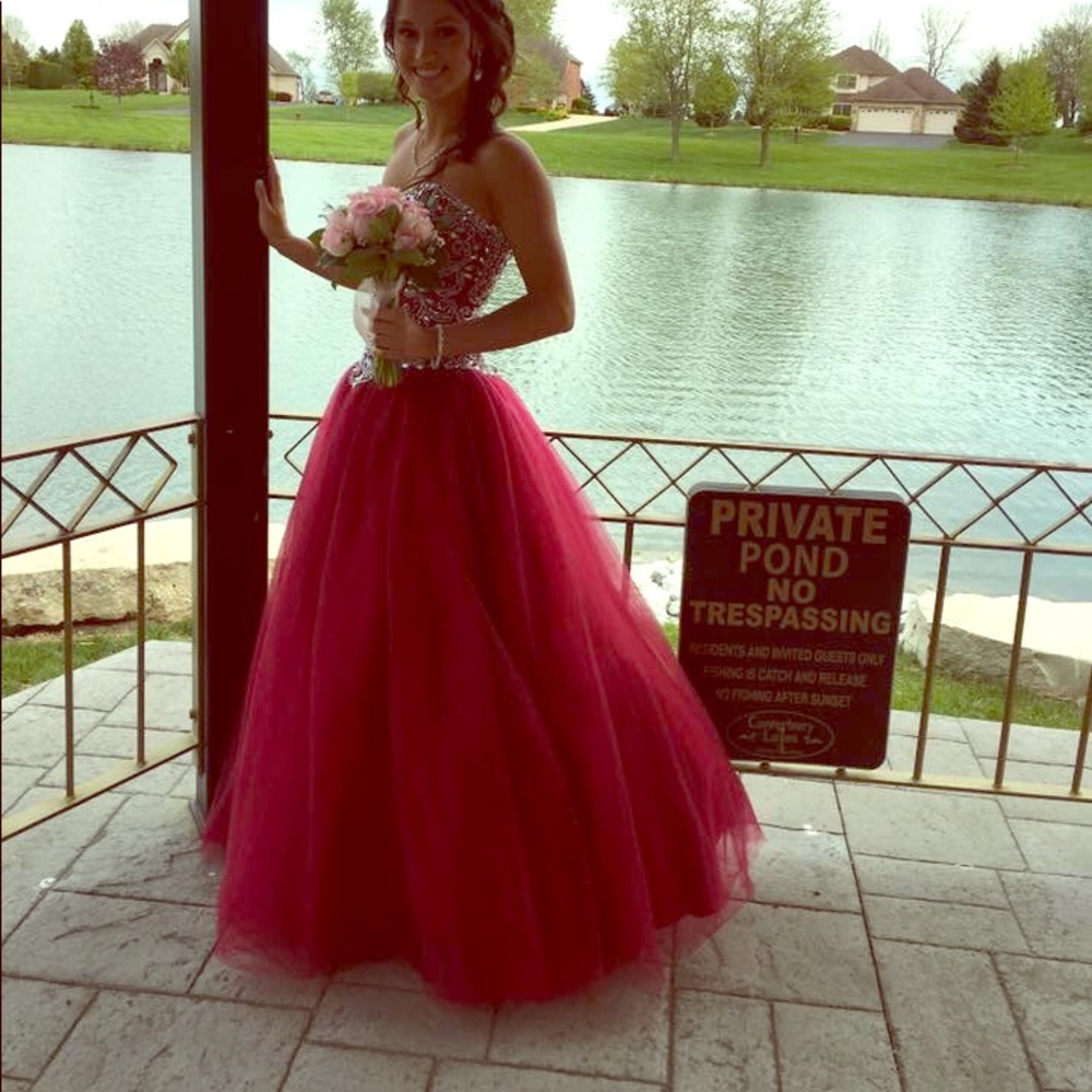 Prom dress